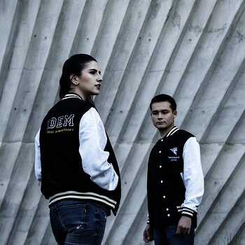 Chamarra Universitaria