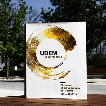 Libro El pasado como memoria del futuro. Pasta dura.