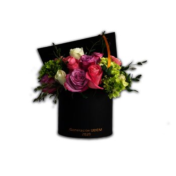 Arreglo birrete con flores