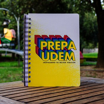 Libreta Prepa UDEM Colors