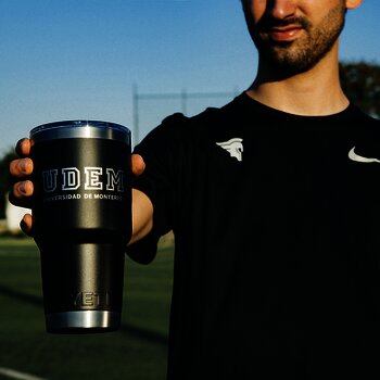 YETI UDEM College 30 oz.