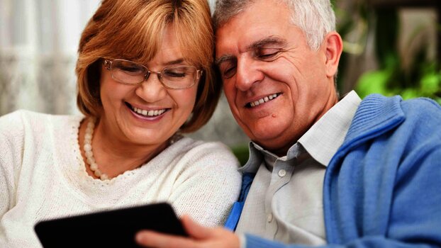 Manejo de herramientas y normas digitales para adultos