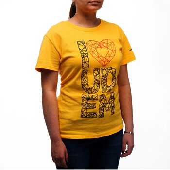 Playera I love UDEM Connect